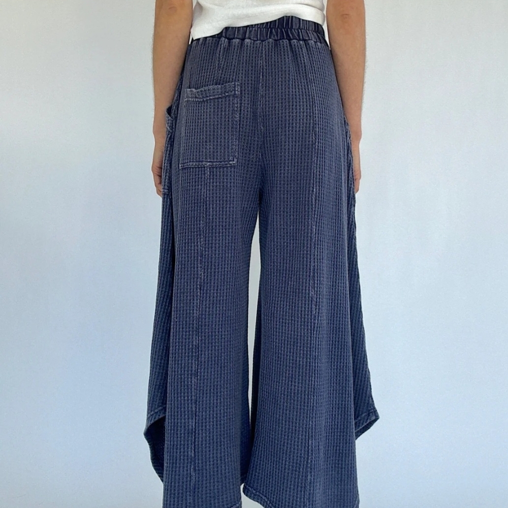 Easel Navy Wide-Leg Crocheted Patch Pants NWT - Picture 3 of 8